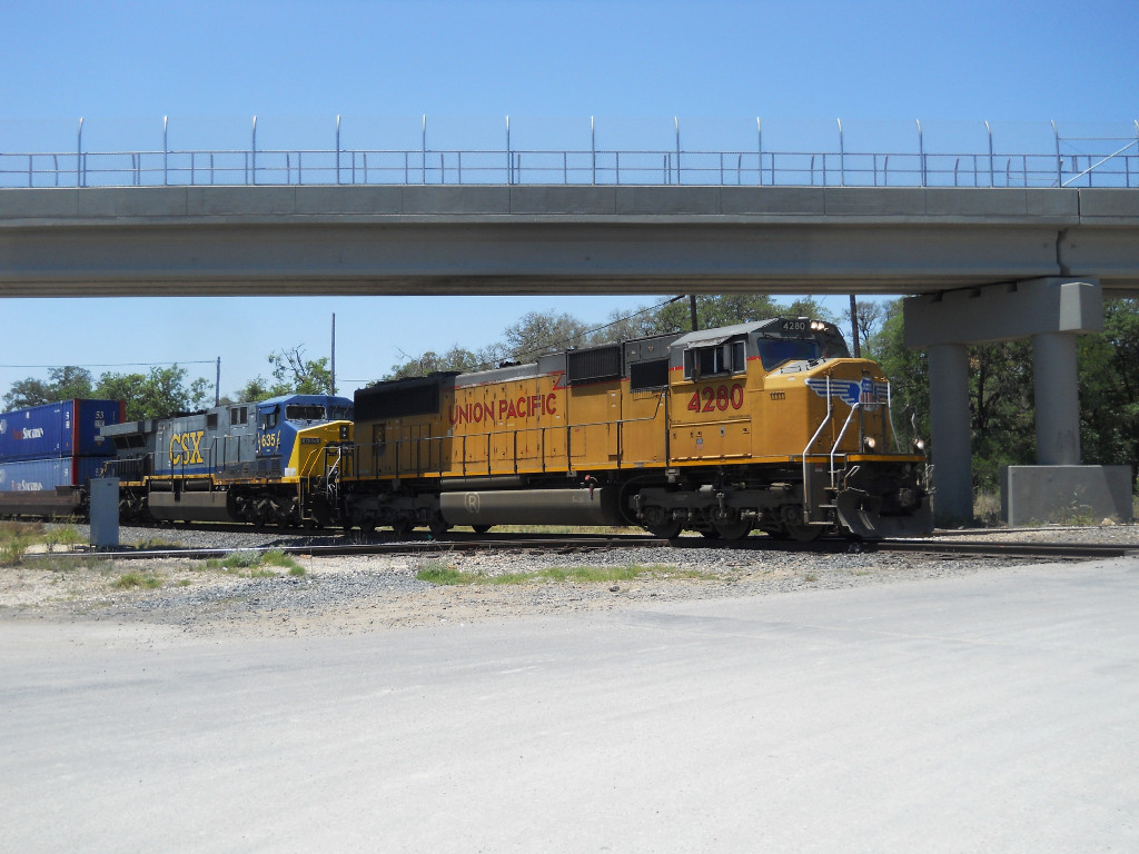 UP 4280  17May2011  NB across the diamond with stacks 